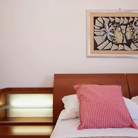 Mia 아파트 산비토로카포